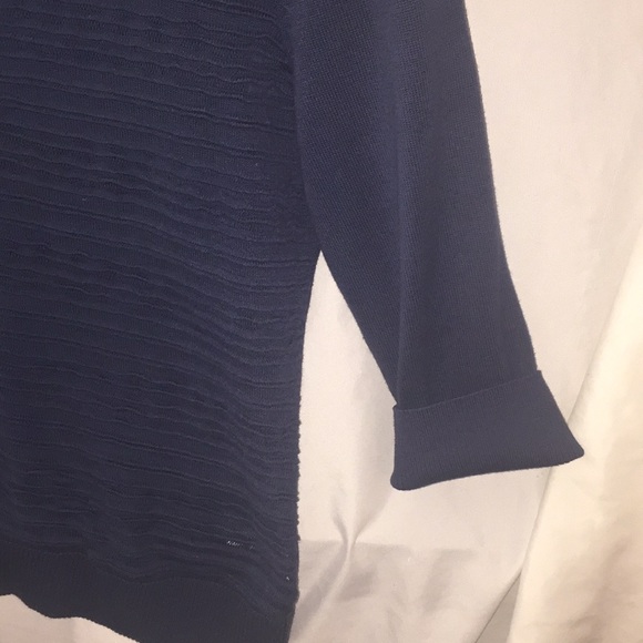 Button down sweater - Picture 2 of 6